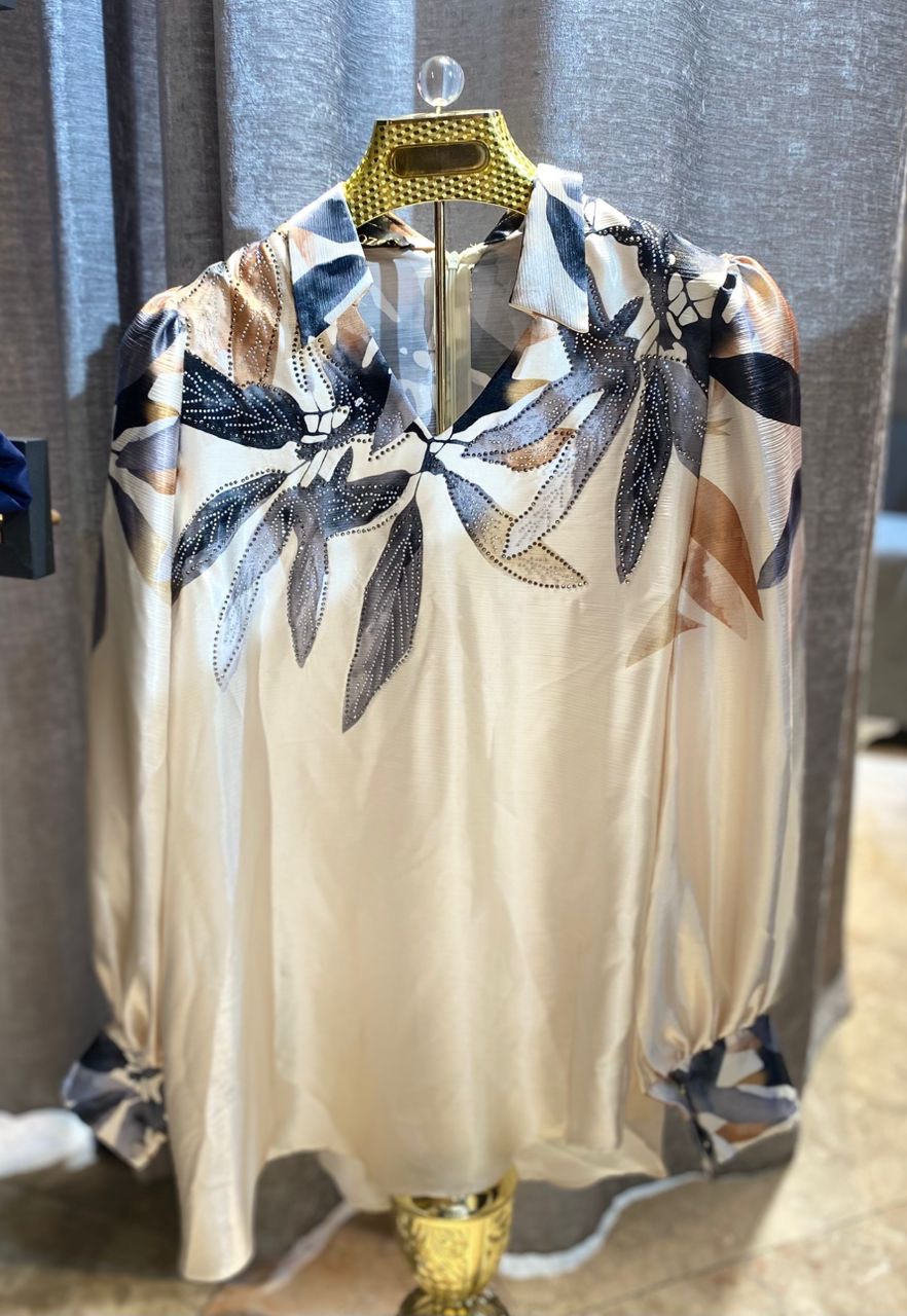 رنگ گل مشکی